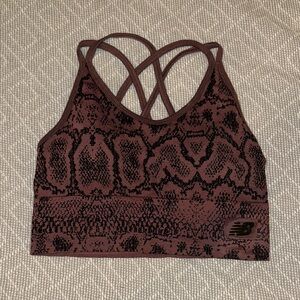 New Balance Women's Maroon Snake-Pattern Strappy Sports Bra ✨Brand New✨
